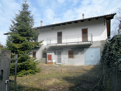 Casa indipendente con giardino a Villamiroglio