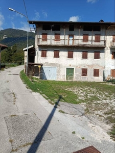 Casa Indipendente in in vendita da privato ad Arsiè via Col Perer, 2