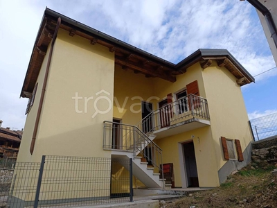 Casa Indipendente in vendita a Borgo Valbelluna frazione Colderù, 29