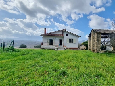 Casa indipendente in vendita a Mirabella Eclano