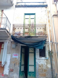 Casa indipendente in Vendita in Corso IV Aprile a Misilmeri