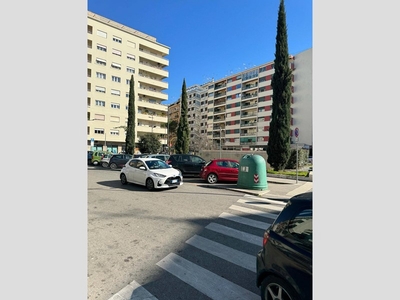Immobile commerciale in Affitto a Roma, 1'500€, 25 m²