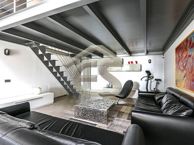 Loft in Vendita a Bergamo, 200 m², arredato