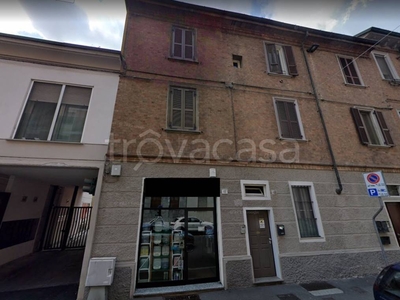 Magazzino all'asta a Piacenza via Venturini, 12