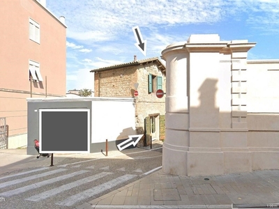Magazzino in vendita a Cesena via mura federico comandini 30