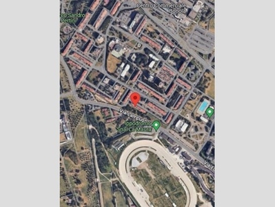 Quadrilocale in Vendita a Milano, 127'160€, 88 m²