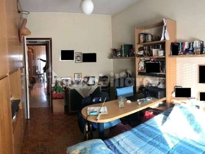 Quadrilocale in Vendita a Milano, zona Ponte Lambro, 100'200€, 80 m²