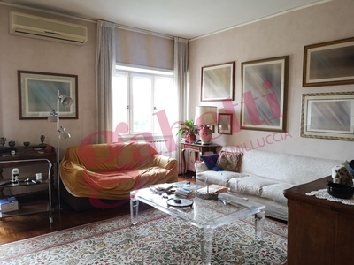 Quadrilocale in Vendita a Roma, 750'000€, 160 m²