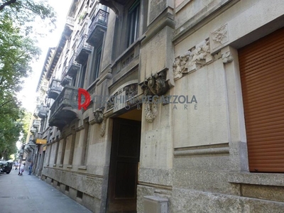 Trilocale in Affitto a Milano, zona P.ta Venezia, 2'083€, 70 m²