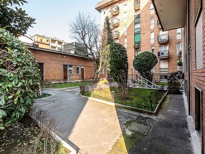 Trilocale in Vendita a Milano, zona Affori, 175'000€, 80 m²