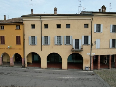 Ufficio in vendita a Fontanellato via Garibaldi 13