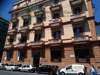 Ufficio in vendita a Napoli piazza Gian Battista Vico