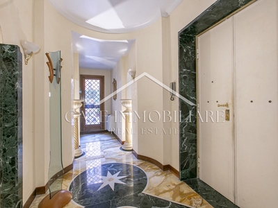 Ufficio in Vendita a Roma, 1'350'000€, 157 m²