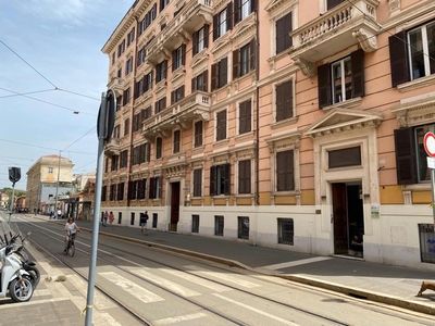 Ufficio ristrutturato a Roma