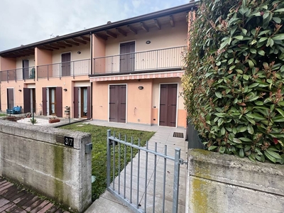 Villa a schiera in vendita a Castelbelforte Mantova