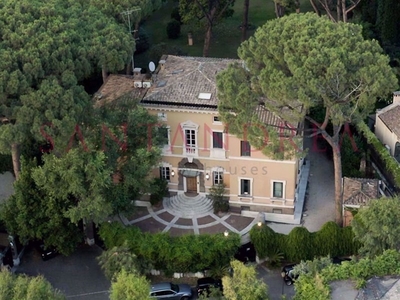 Villa in Affitto a Roma, 1000 m²
