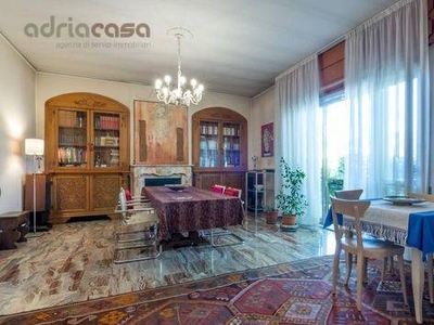 villa in vendita a Cattolica