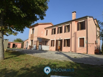 Villa in vendita a Pozzonovo via argine, 63