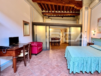 Appartamento in vendita in via san donnino, Lucca