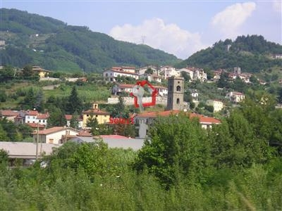 Appartamento in zona Cerreto a Borgo a Mozzano