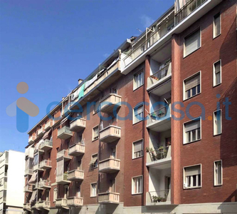 Appartamento Bilocale in affitto in Via Monte Nero 11, Torino