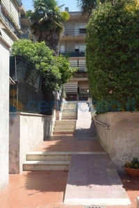 Appartamento Bilocale in vendita in Via Menandro, Roma