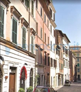 Appartamento Bilocale in vendita in Vicolo Dè Cinque, Roma
