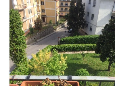 Quadrilocale in affitto a Avellino, Via Tuoro Cappuccini 49