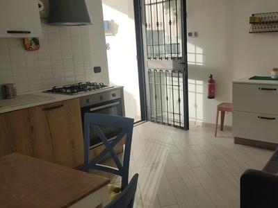 Appartamento con 1 camera da letto in affitto a Piana Del Sole, Roma