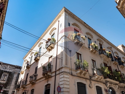 Appartamento di 144 mq a Catania