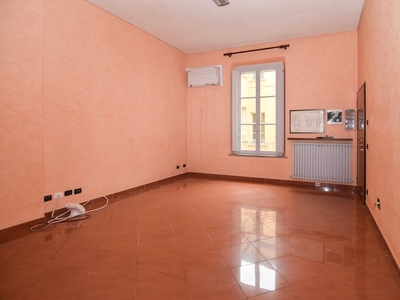 appartamento in condominio in vendita a Reggio Emilia