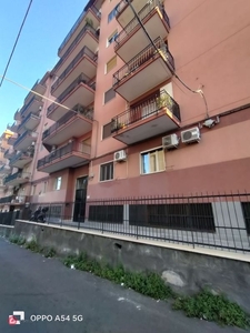 Appartamento in Vendita in Via Antonio Prestinenza a Catania