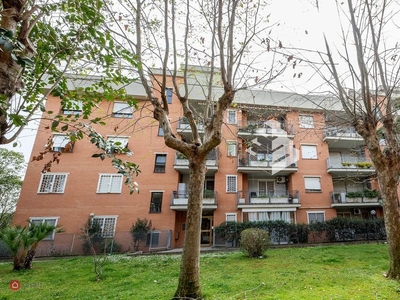 Appartamento in Vendita in Via Carmelo Maestrini a Roma