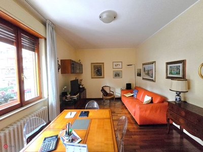 Appartamento in Vendita in Via Giuseppe Valadier 56 a Macerata