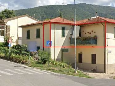Appartamento in Vendita in Via Guglielmo Marconi a Reggello
