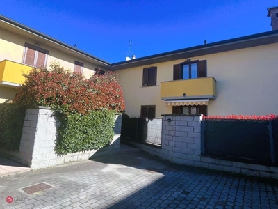 Appartamento in Vendita in Via Lavatelli a Cassolnovo