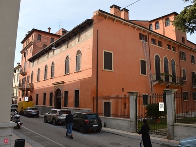 Appartamento in Vendita in Via Ponte Pietra a Verona