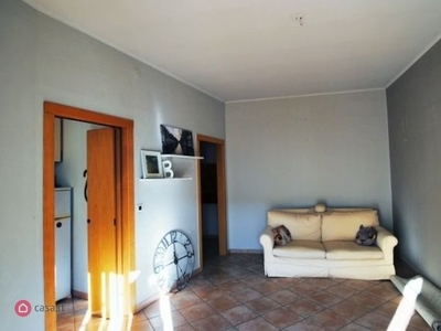 Appartamento in Vendita in Via San Martino 8 a Pavia