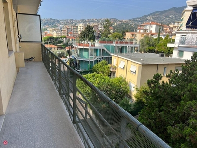 Appartamento in Vendita in Via Vallarino a Sanremo