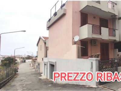 Appartamento Ristrutturato in vendita, Orto Liuzzo, Messina