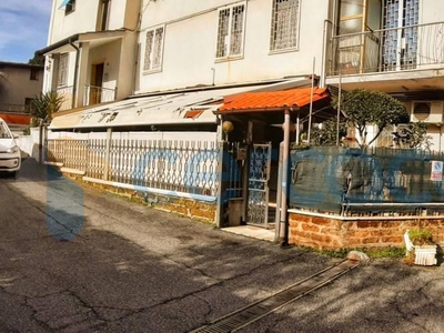 Appartamento Trilocale in vendita in Via Cossinia 23, Roma