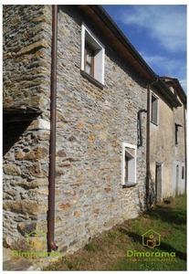 Bilocale in vendita in frazione pasquilio, Montignoso