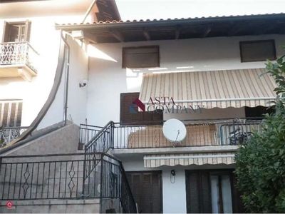 Casa Bi/Trifamiliare in Vendita in Via Cesare Battisti 13 a Favria