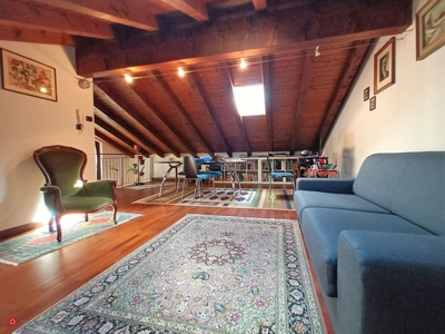 Casa Bi/Trifamiliare in Vendita in Via Santa Maria degli Angeli 10 a Varese