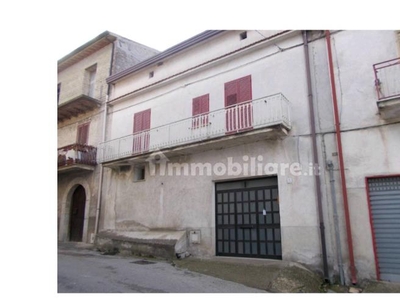 Casa indipendente in vendita a Solopaca, Via Sannitica 81
