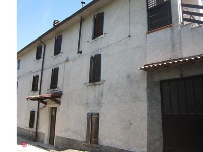 Casa indipendente in vendita a Camugnano, Frazione Guzzano