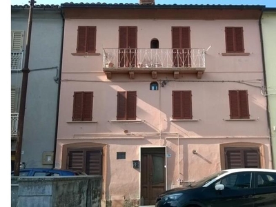 Casa indipendente in vendita a Civitella del Tronto, Frazione Collebigliano