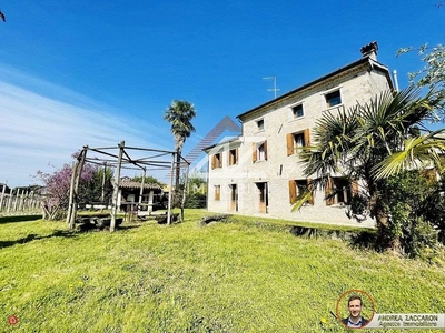 Casa indipendente in Vendita in Via Brigata Mazzini a Farra di Soligo