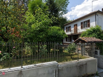 Casa indipendente in Vendita in Via Corte a Rocca d'Arazzo