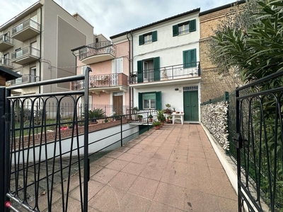 Casa indipendente in Vendita in Via D. Alighieri 45 a Potenza Picena
